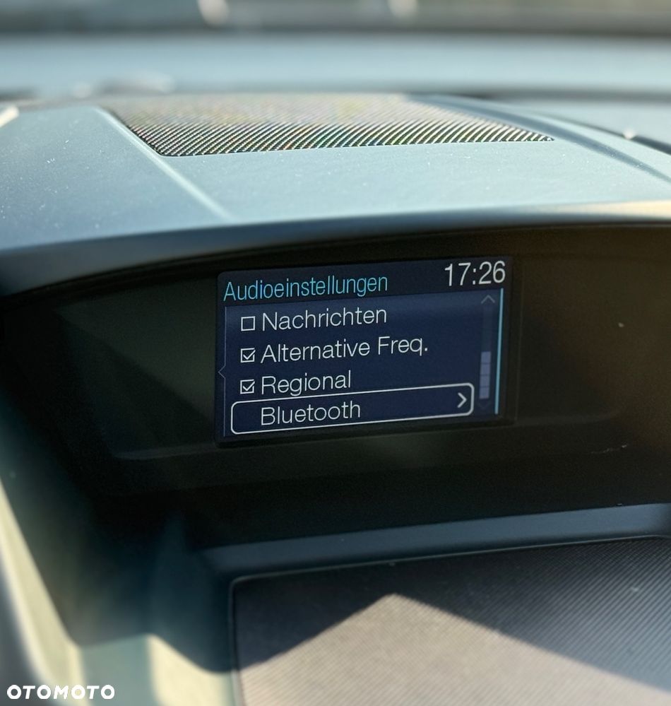 Ford C-MAX 1.6 EcoBoost Titanium - 24