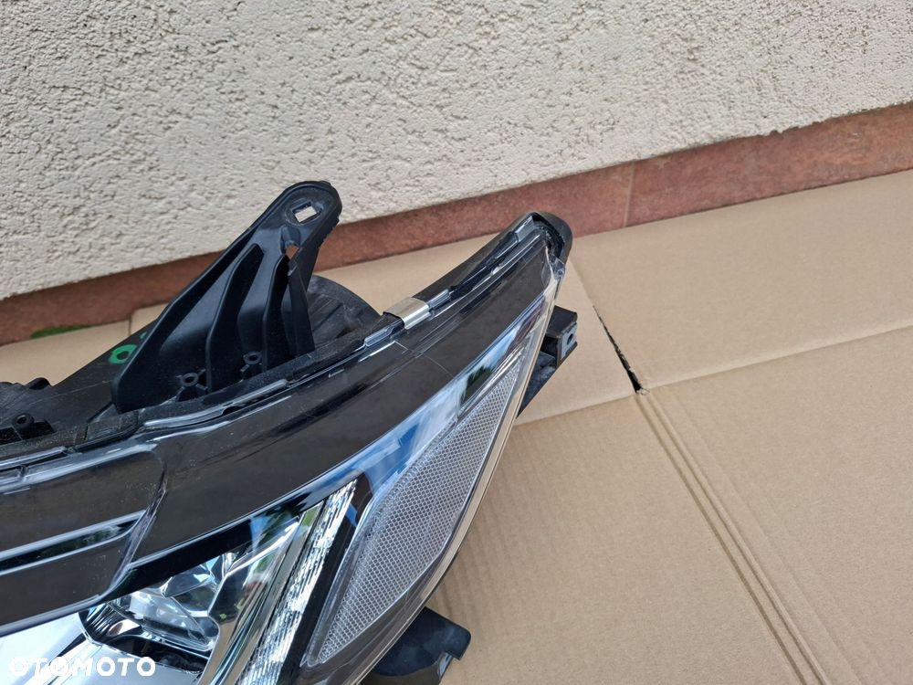 lampa przednia mitsubishi outlander iii lift oryginał - 2