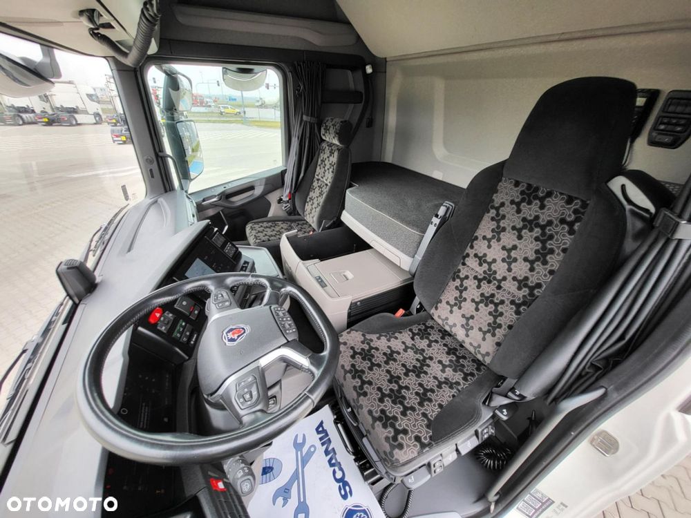 Scania R 460 A4x2NA Standard - 17