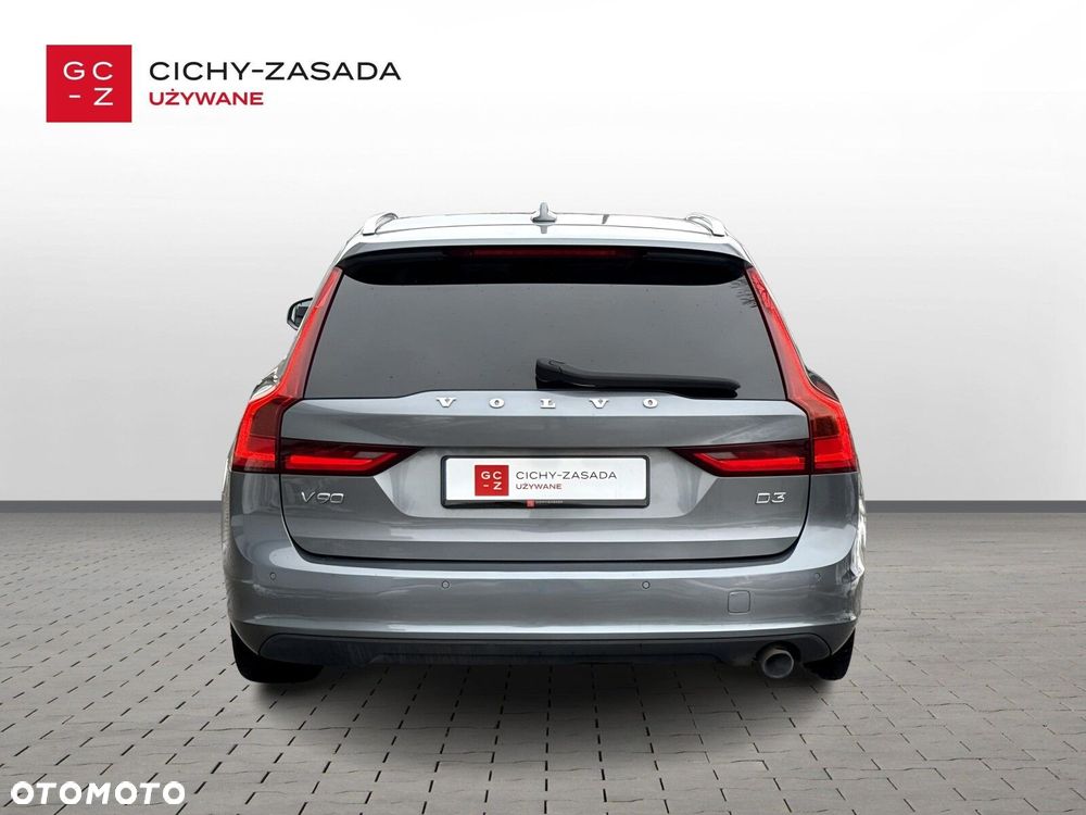 Volvo V90 D3 Momentum - 5