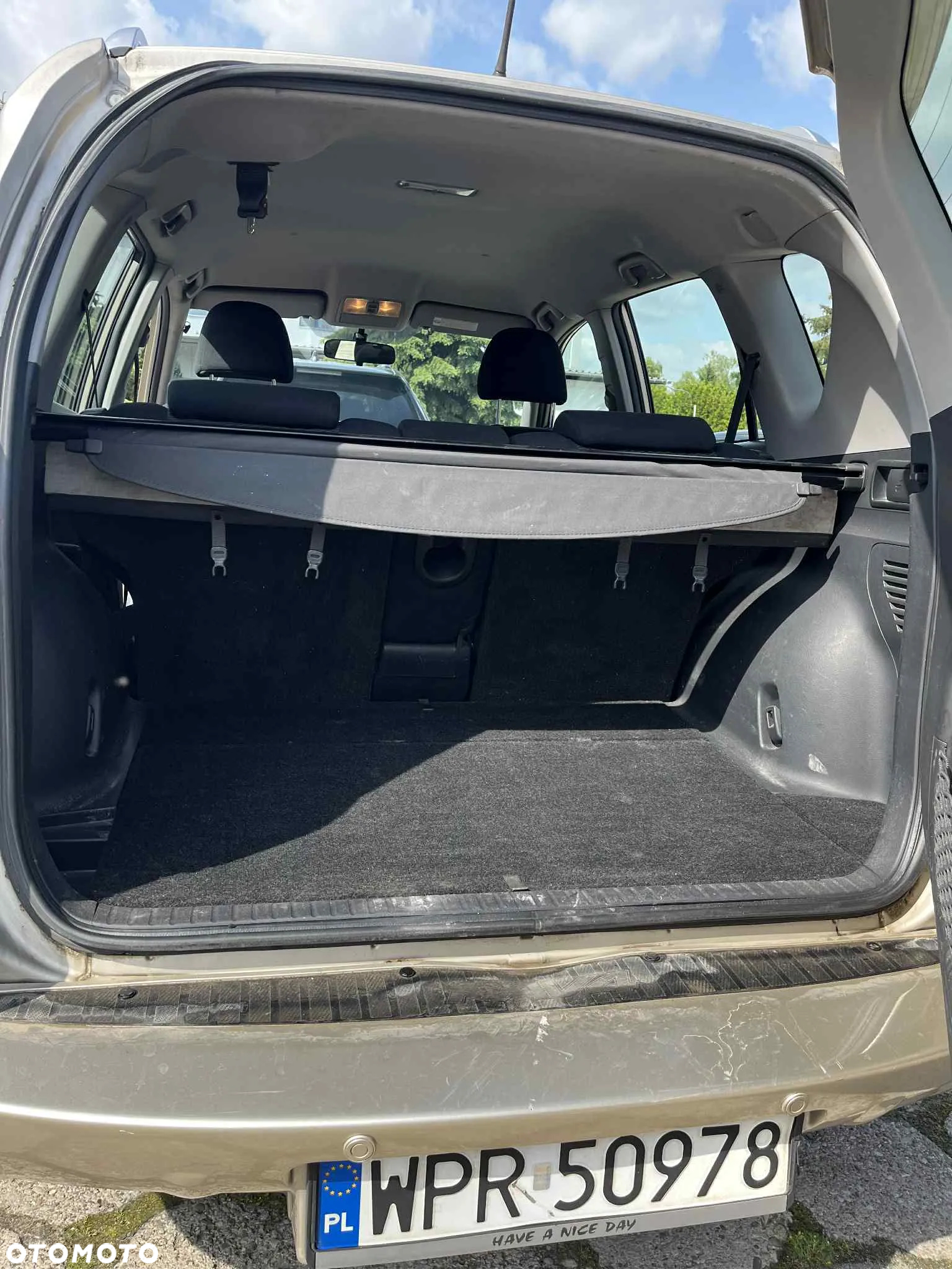 Toyota RAV4 - 31