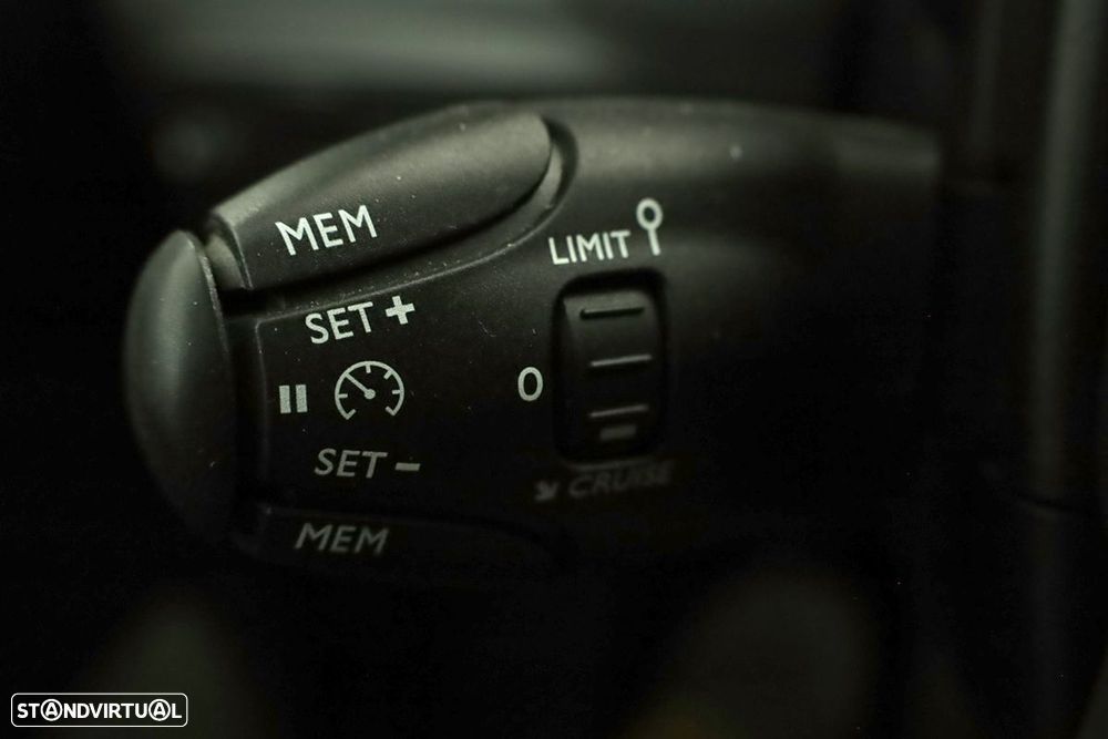 Citroën C3 1.2 PureTech C-Series - 16