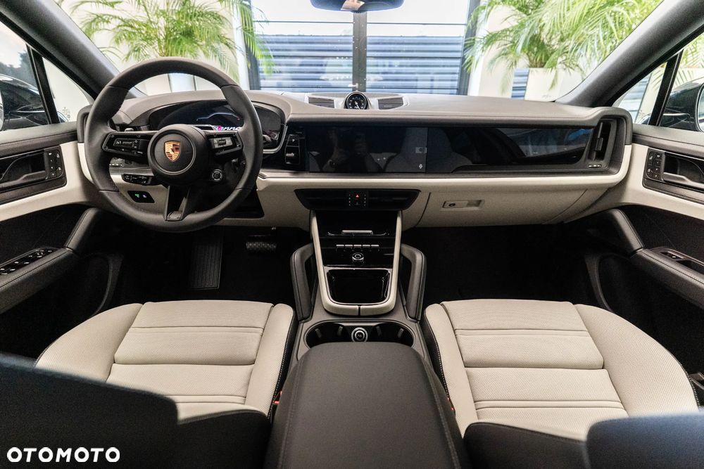 Porsche Cayenne Black Edition - 12