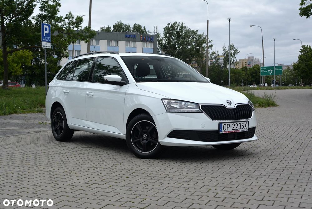 Skoda Fabia 1.0 TSI Ambition - 2