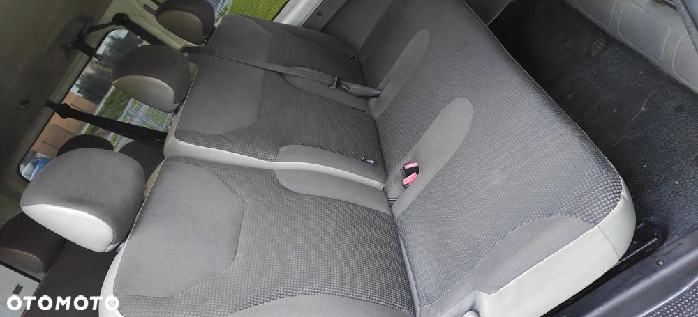 Opel Vivaro L2H1 2.9t Edition - 22