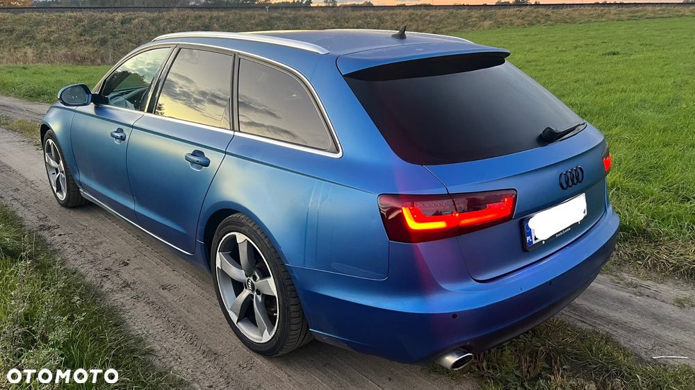 Audi A6 Avant - 1