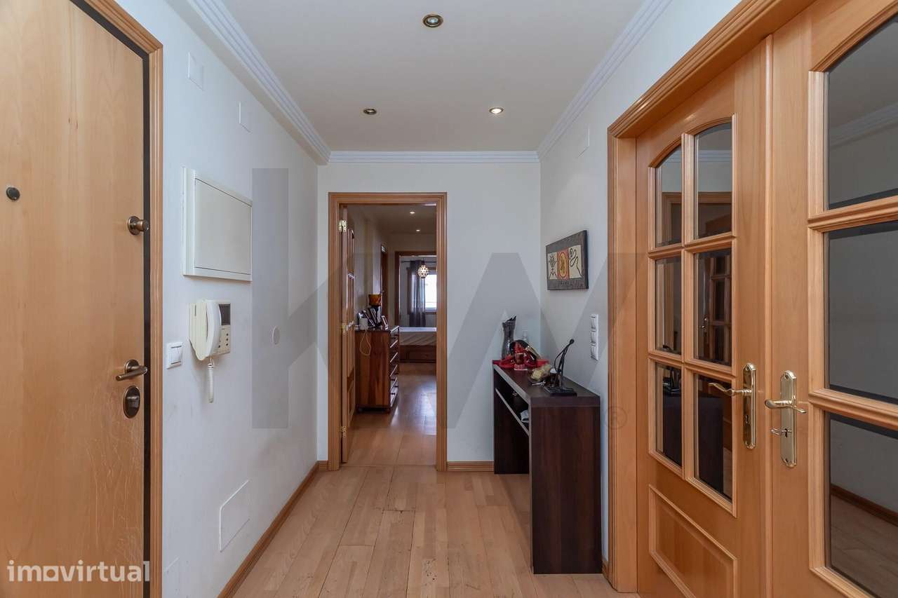 Apartamento T3, 103m2  | Lugar de estacionamento - Alcabideche – Casca - Grande imagem: 3/18