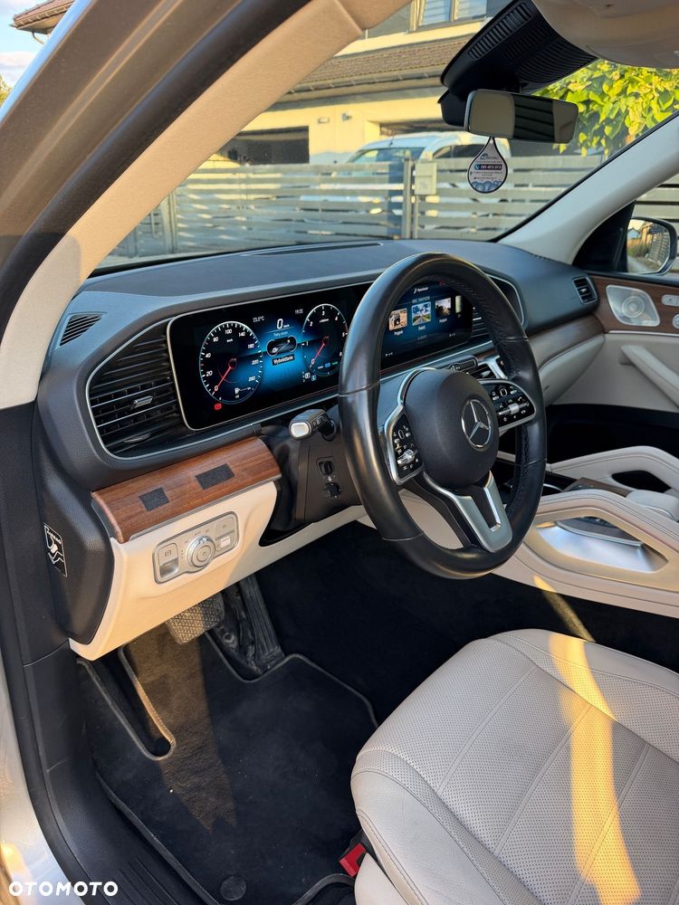 Mercedes-Benz GLE 300 d 4-Matic - 9