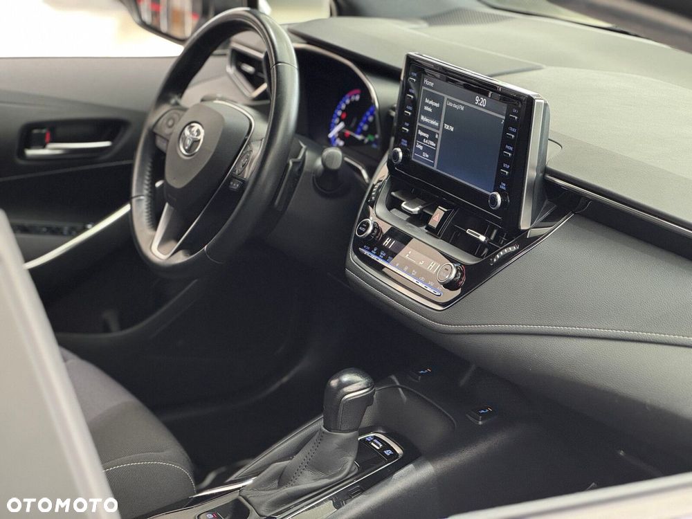 Toyota Corolla - 38