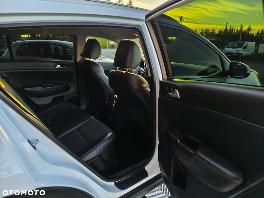 Kia Sportage 1.7 CRDI Business Line 2WD - 36
