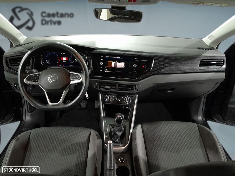 VW Polo 1.0 TSI Urban - 12