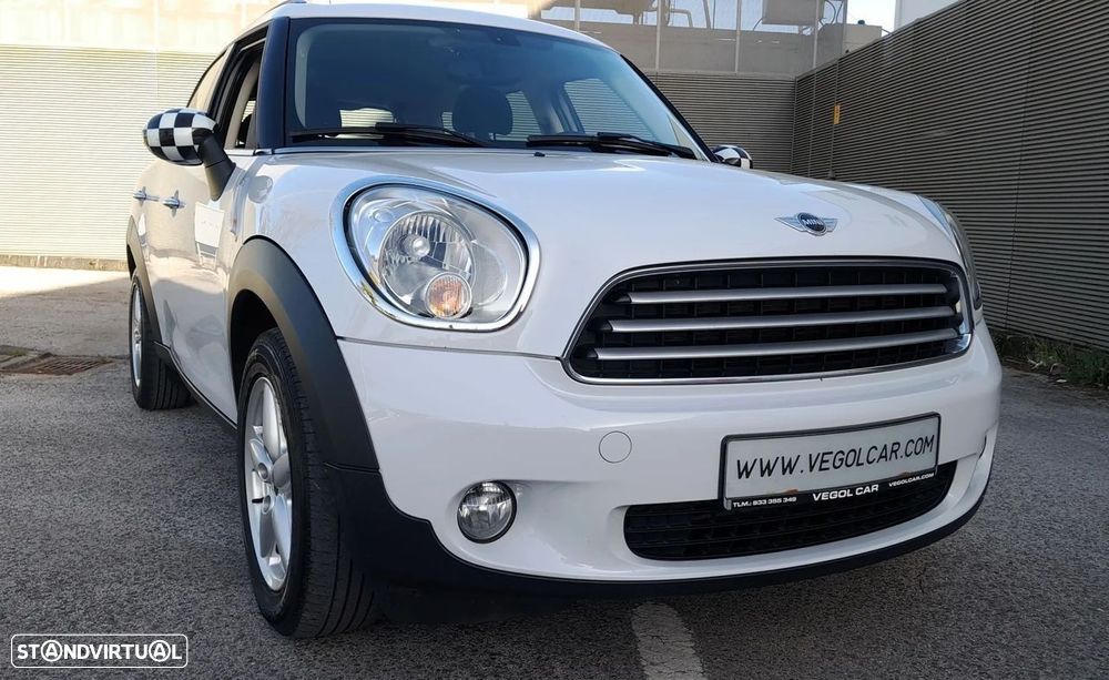 MINI Countryman Cooper D ALL4 - 11