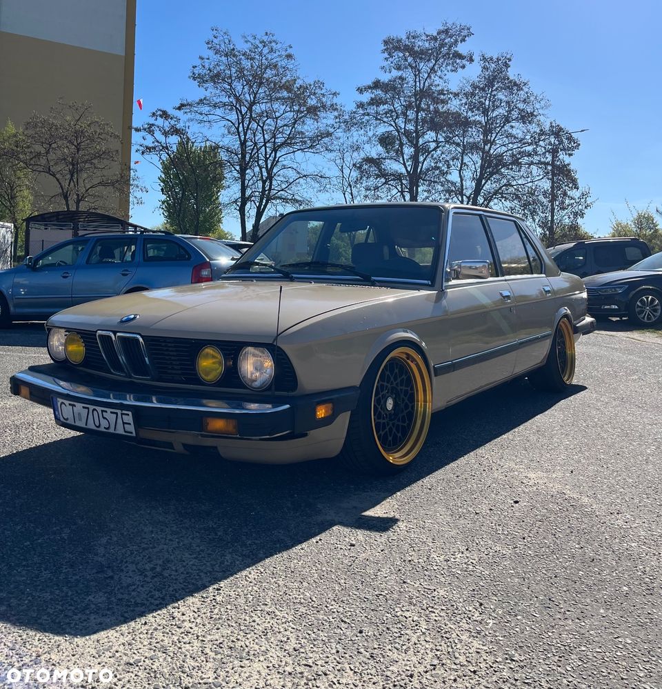 BMW Seria 5 535 i - 1