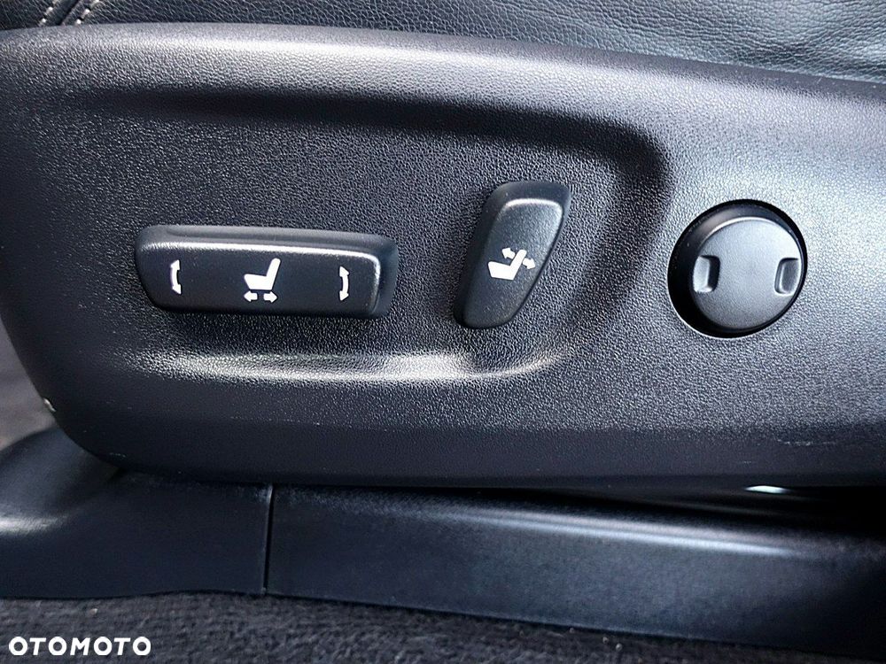 Toyota Land Cruiser LC 2.8 D-4D Invincible - 20