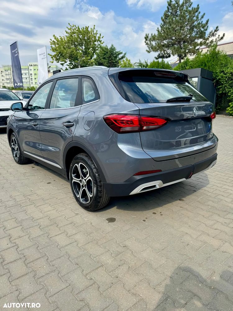 MG ZS HEV - 10
