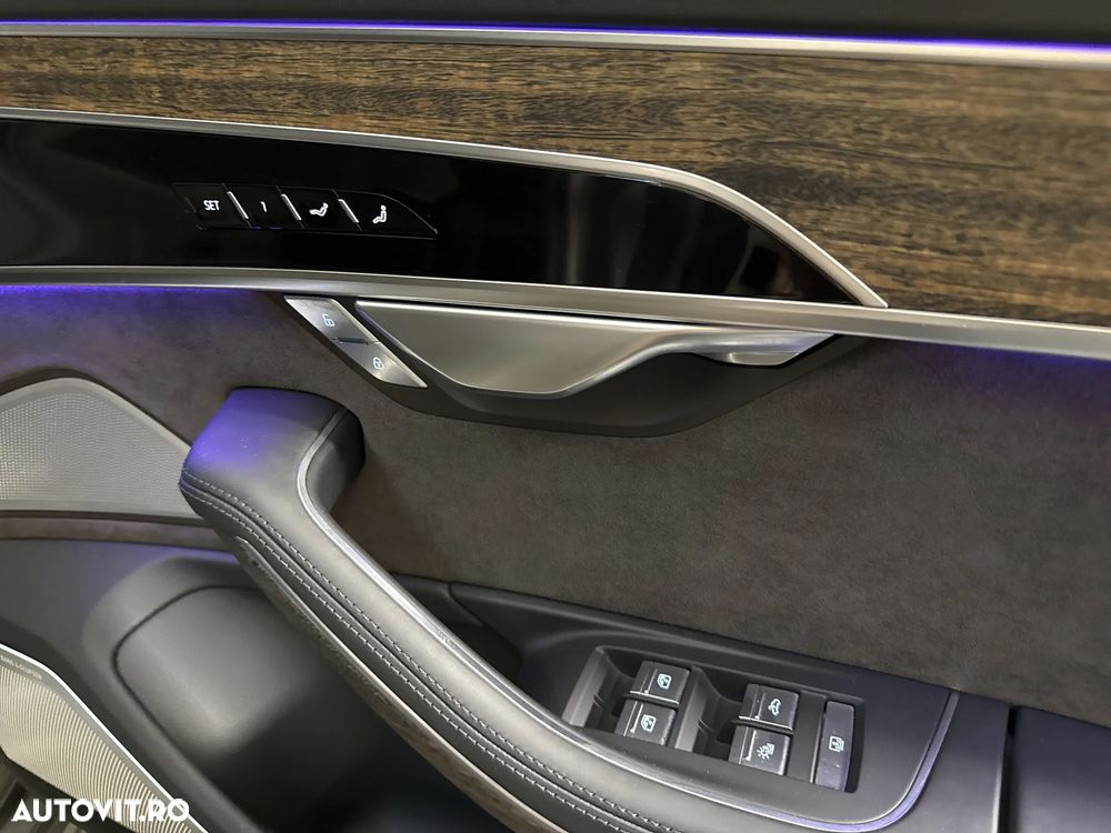 Audi A8 - 23