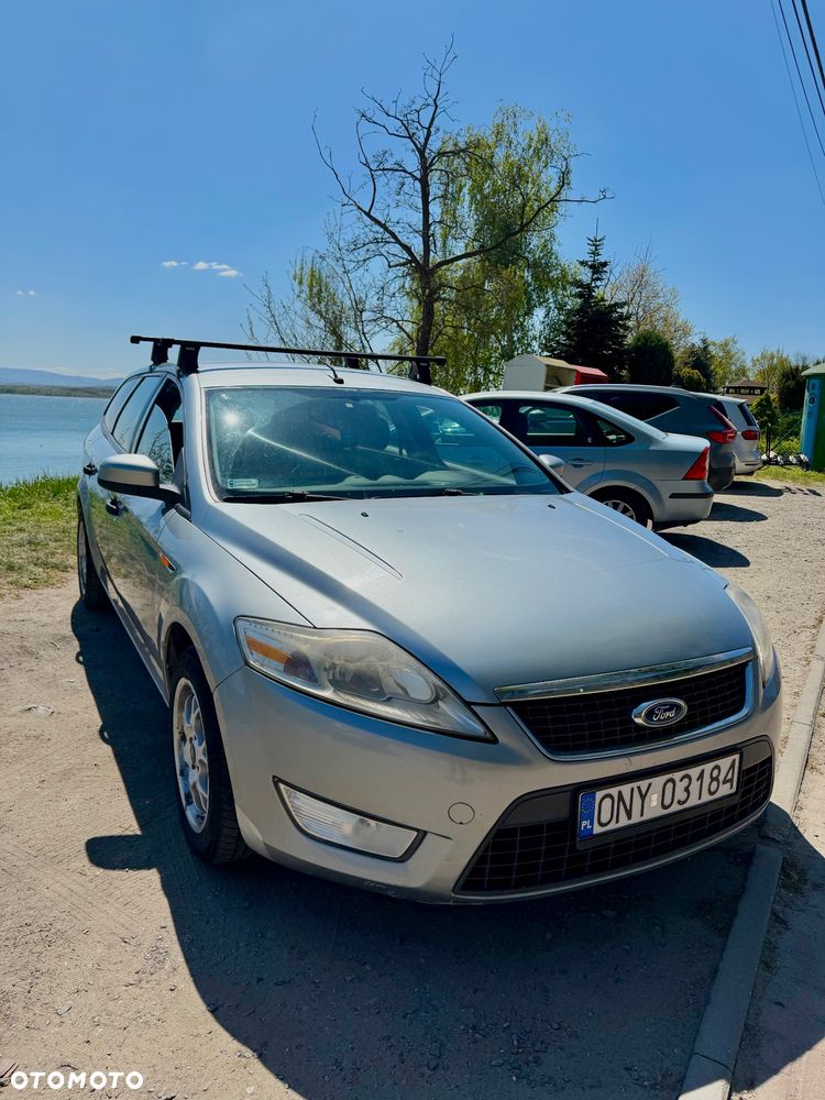 Ford Mondeo 1.8 TDCi Ambiente - 13