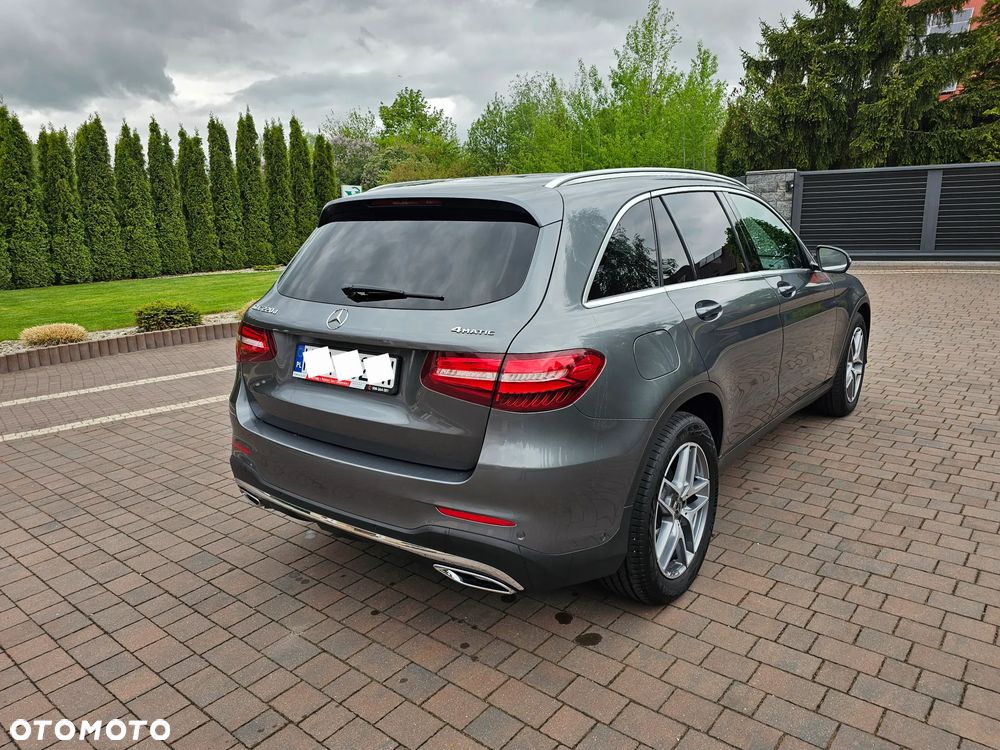 Mercedes-Benz GLC - 31