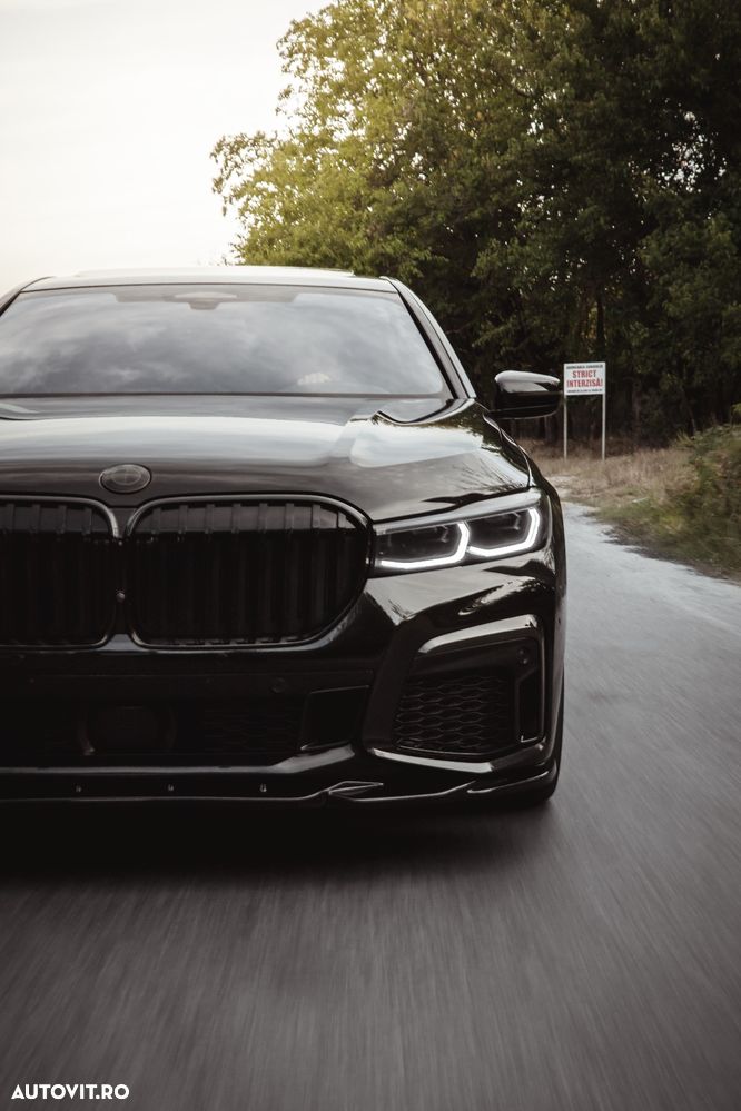 BMW Seria 7 740d xDrive MHEV - 4