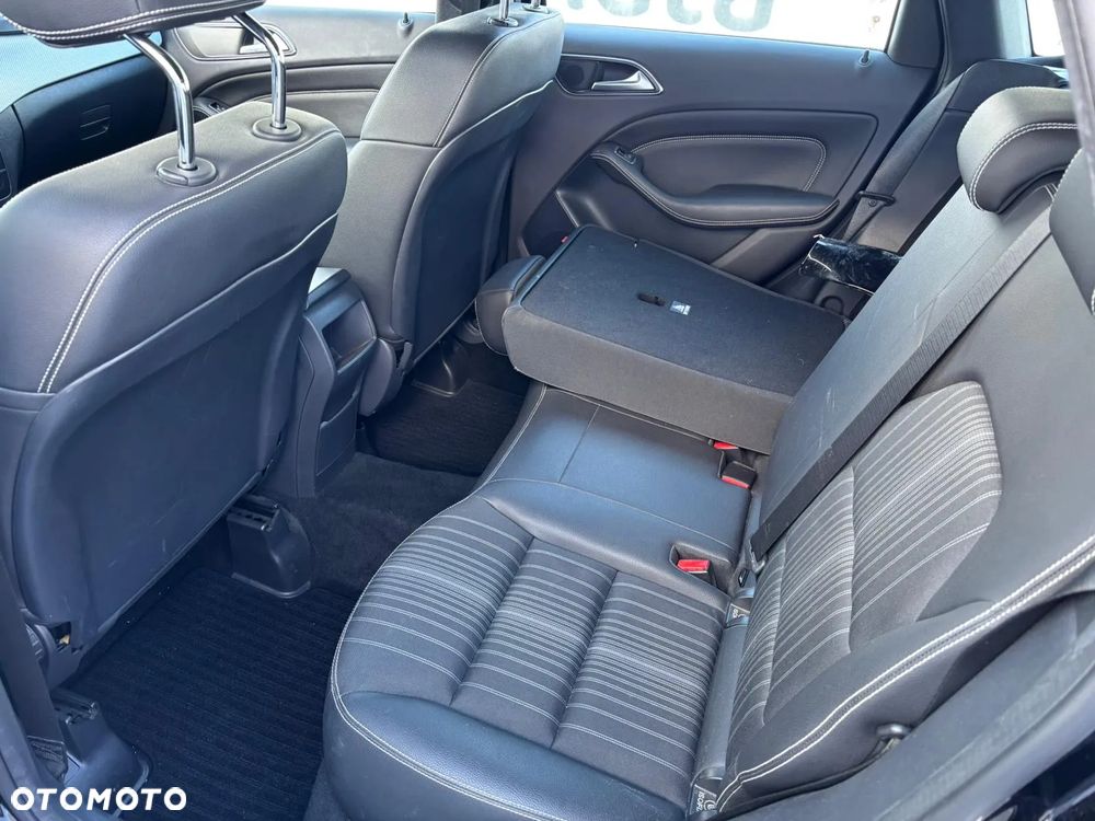 Mercedes-Benz Klasa B 180 BlueEFFICIENCY Edition - 7