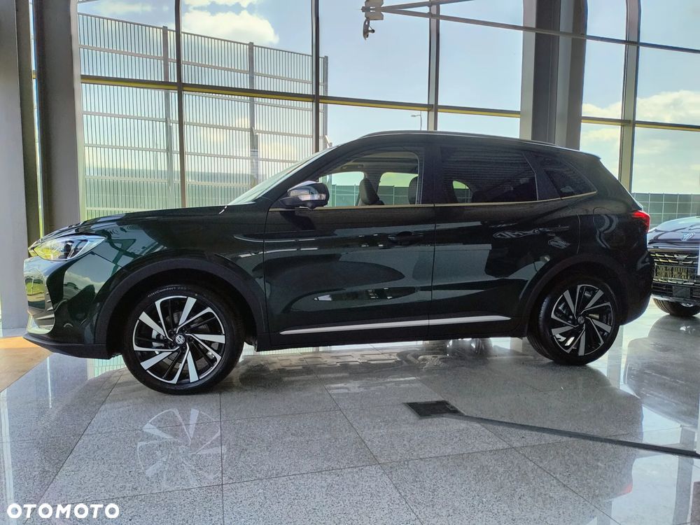 MG ZS Hybrid+ - 8