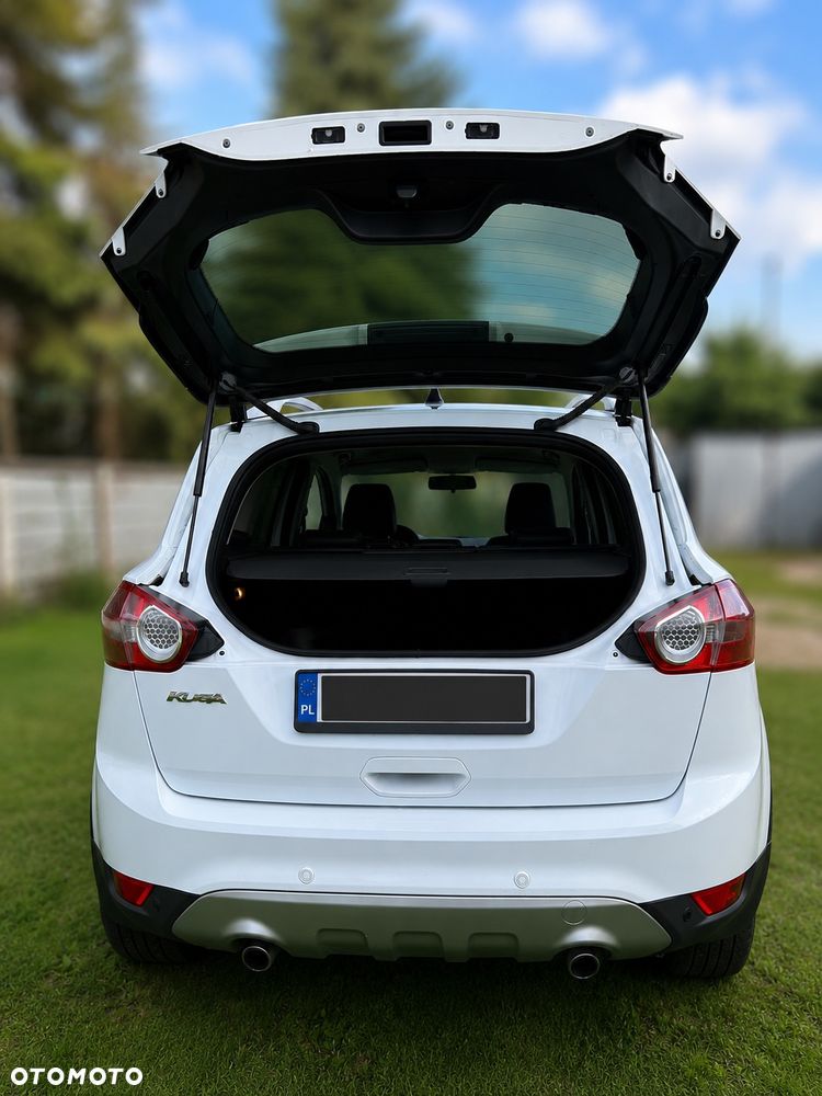 Ford Kuga 2.0 TDCi 4x4 Titanium - 4