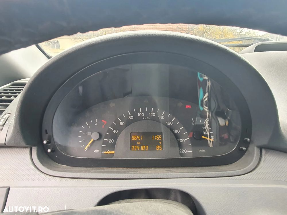 Mercedes-Benz W110/W111 - 2