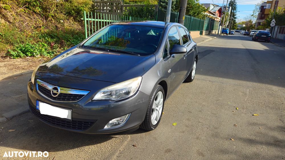 Opel Astra - 1