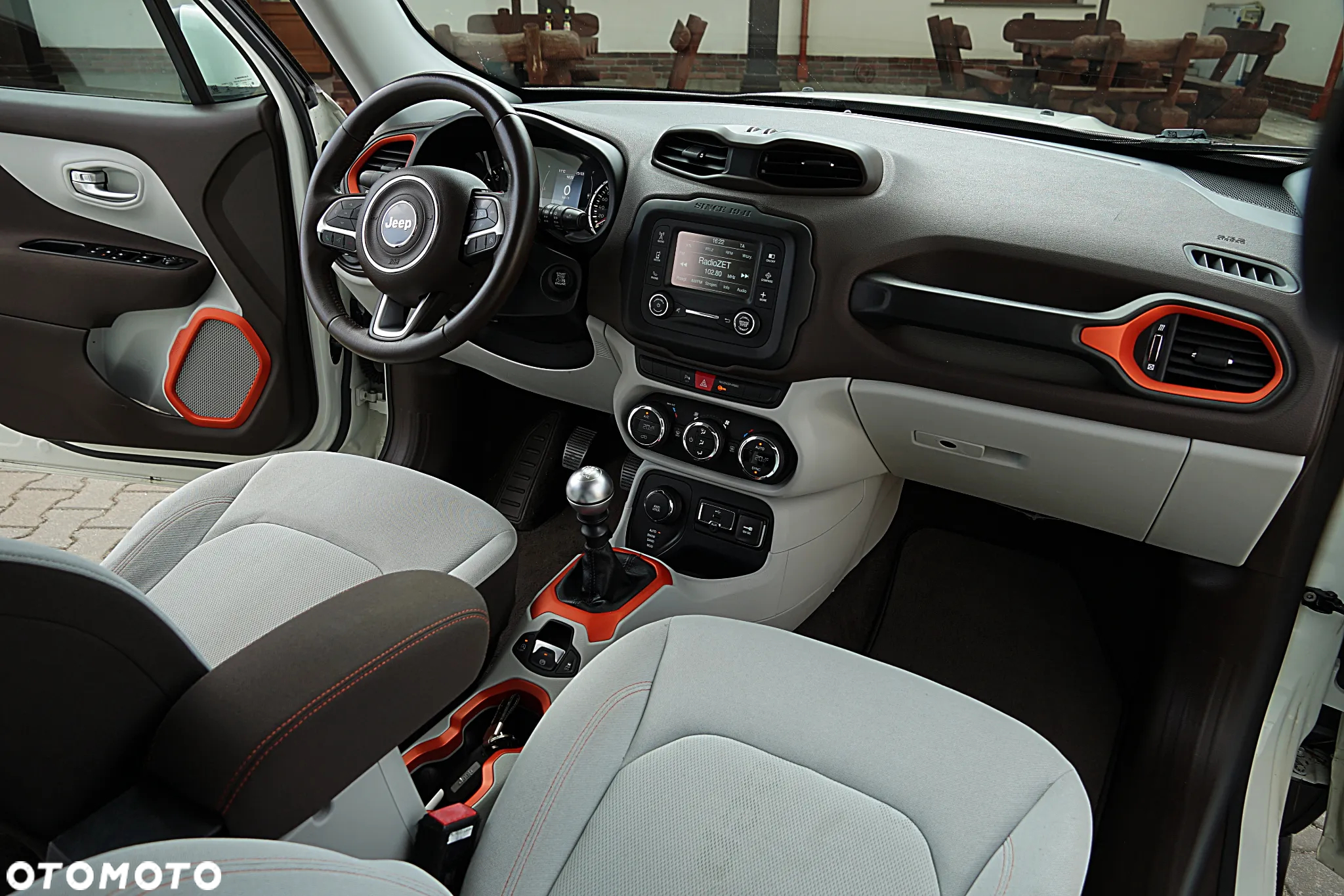Jeep Renegade 2.0 MultiJet Active Drive Longitude - 26