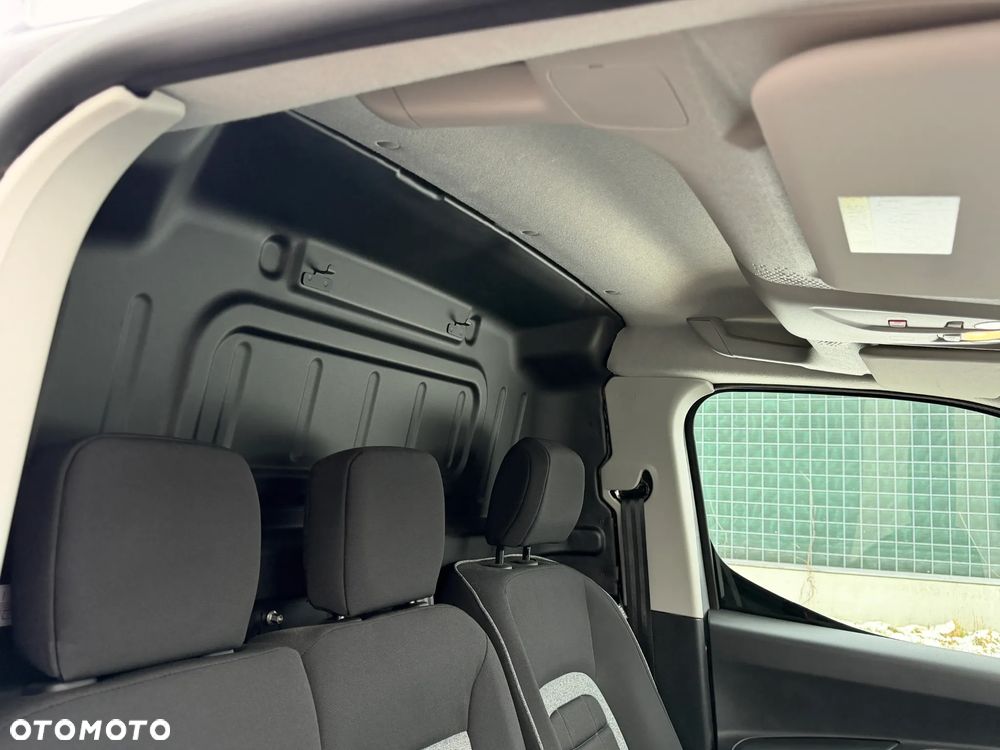 Citroën BERLINGO // CHŁODNIA // IZOTERMA // SALON PL // FABRYCZNA GWARANCJA // 1 WŁ // FV 23 % // - 21