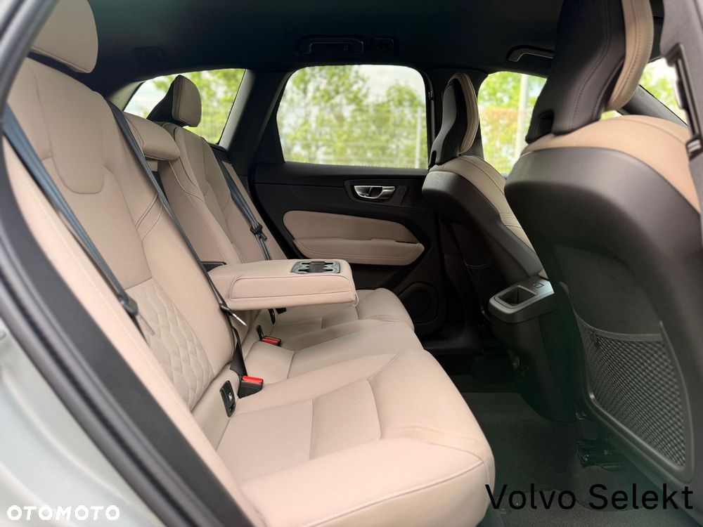 Volvo XC 60 - 23