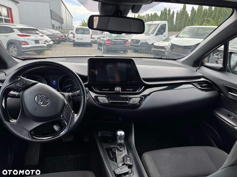 Toyota C-HR - 7