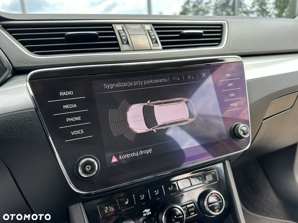 Skoda Superb 2.0 TDI SCR Ambition DSG - 26