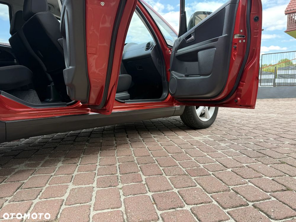 Suzuki SX4 1.6 GS / Premium - 12