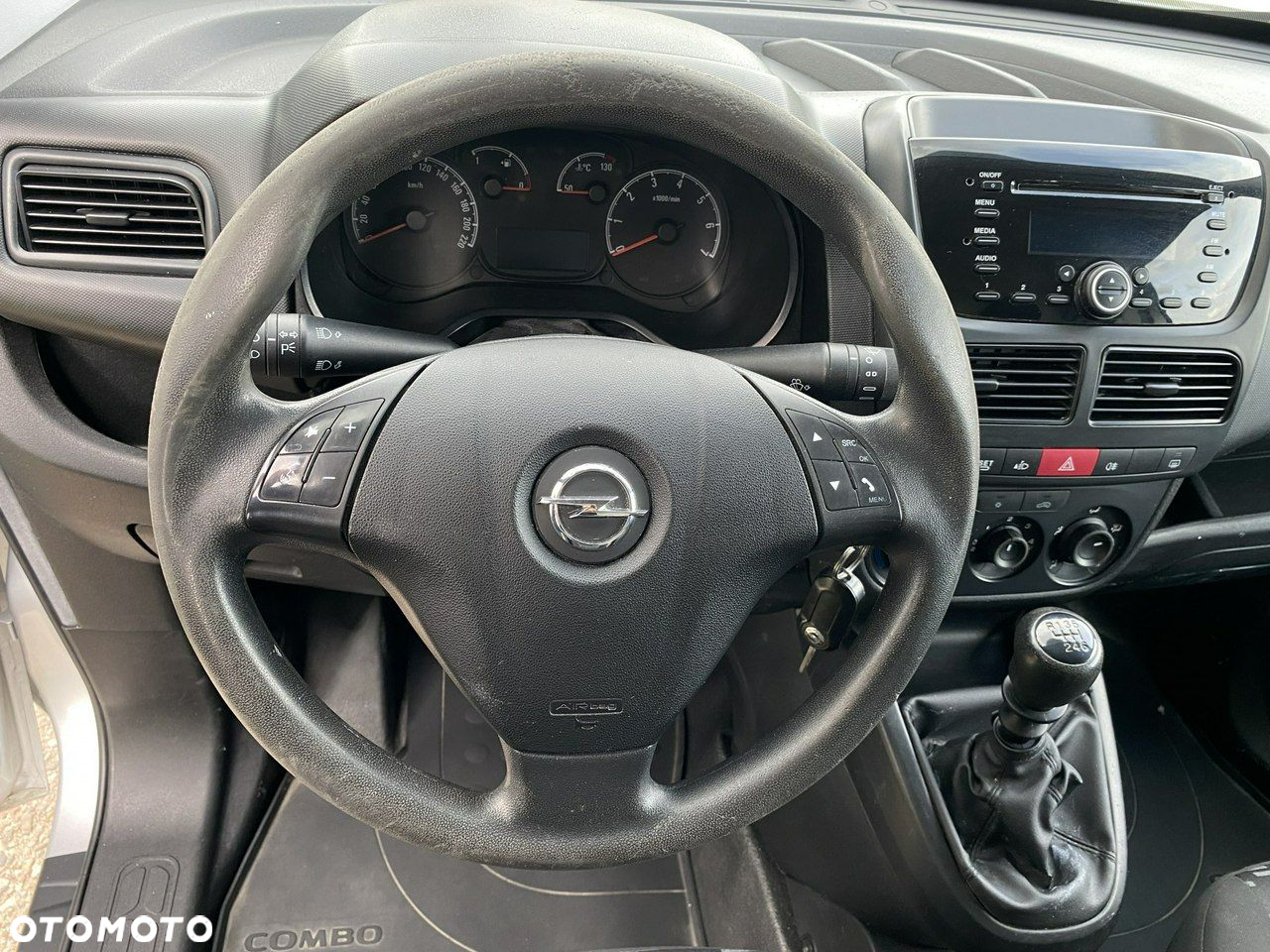 Opel Combo - 21