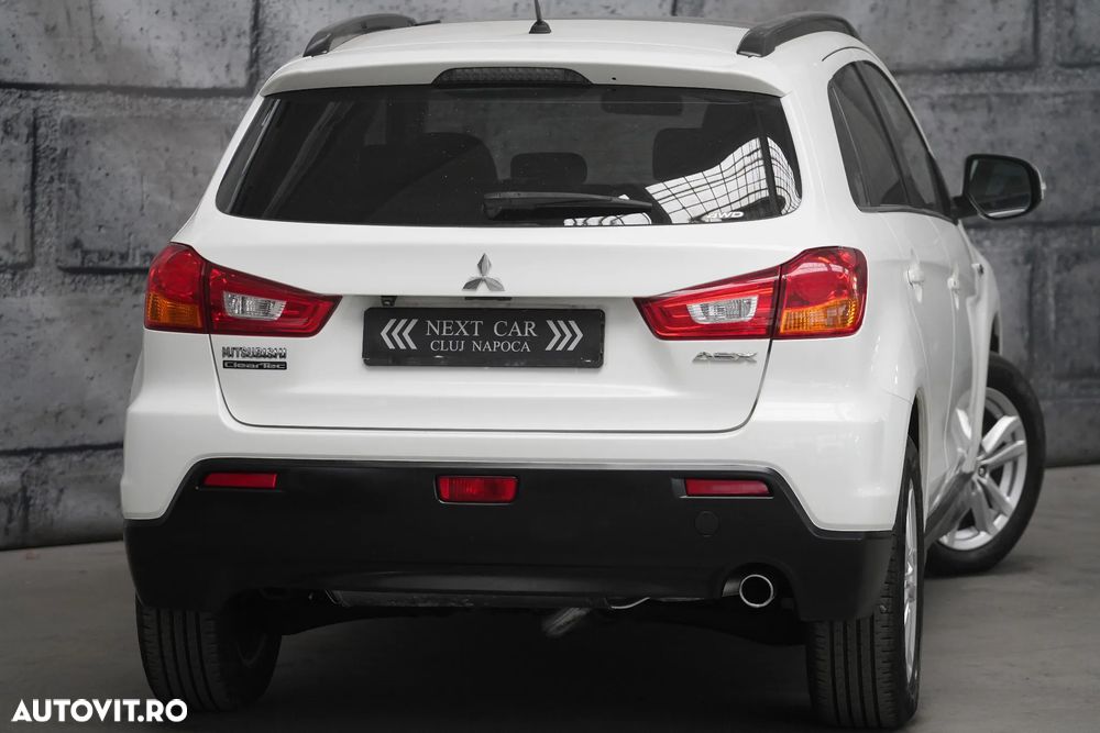 Mitsubishi ASX 1.8 DI-D 4WD Intense - 3
