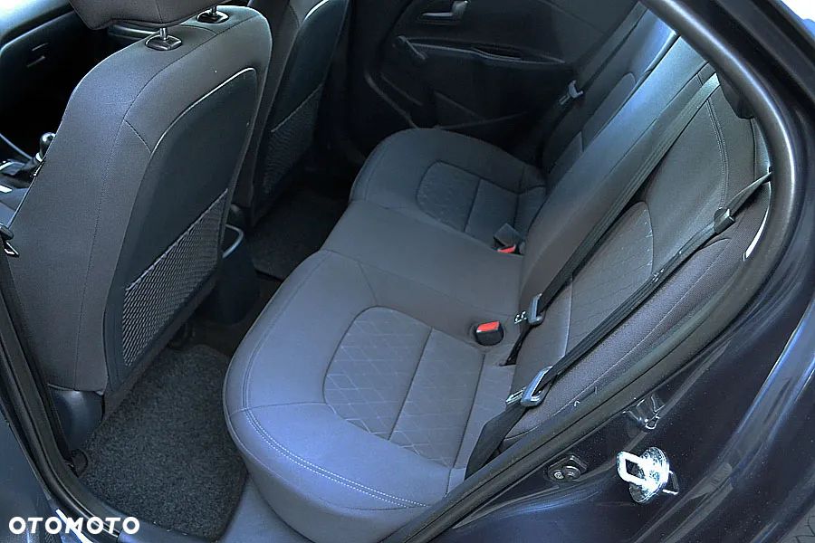 Kia Rio 1.2 Business Line Plus - 11