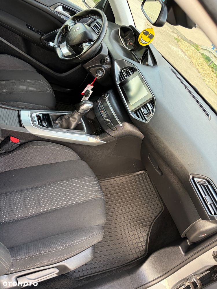 Peugeot 308 1.6 BlueHDi Active S&S - 14