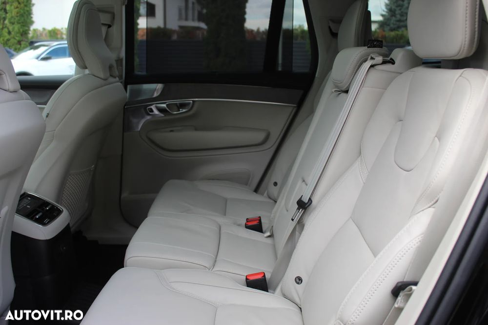 Volvo XC 90 Recharge T8 AWD Ultimate Dark - 16