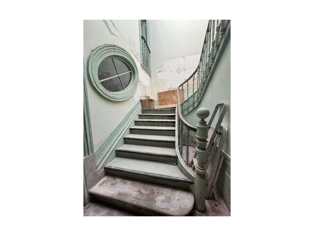 Prédio para restauro no centro histórico de Viana do Castelo - Grande imagem: 4/15