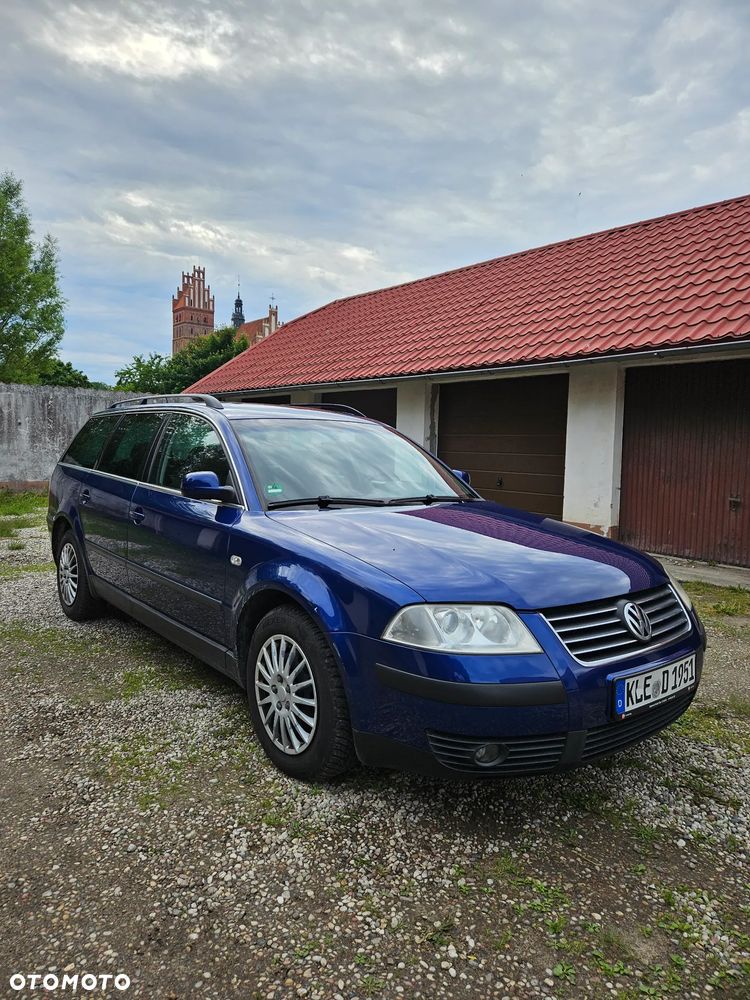 Volkswagen Passat 1.6 - 2