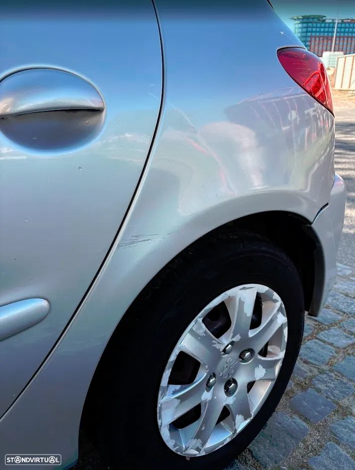 Peugeot 206+ 1.1 Urban - 14