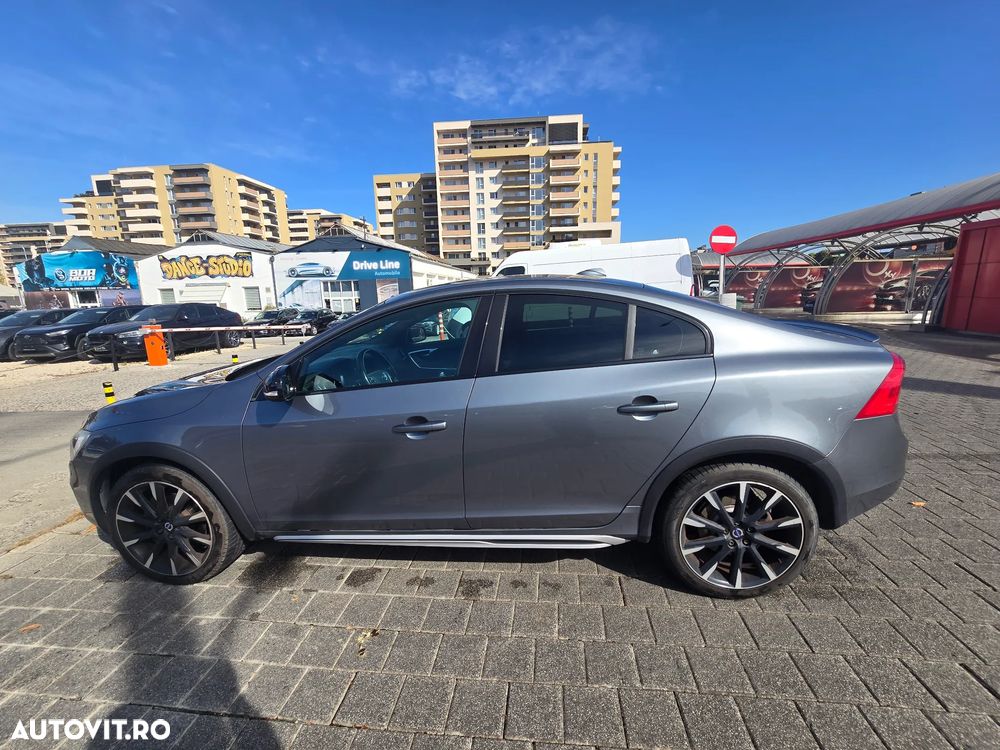 Volvo S60 - 3