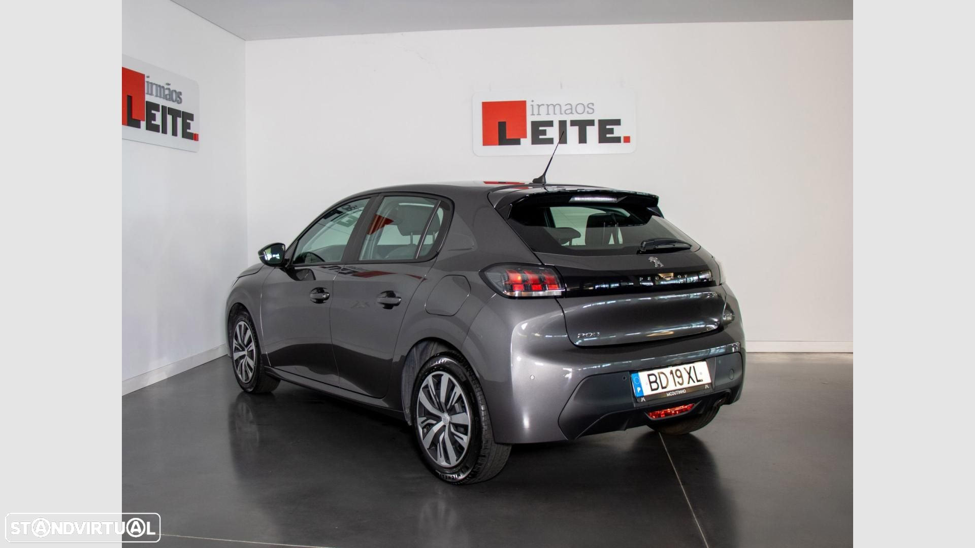 Peugeot 208 1.2 PureTech Active Pack - 4