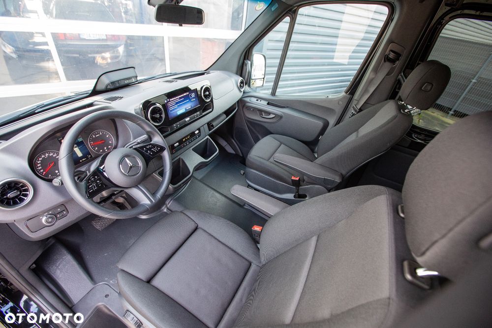 Mercedes-Benz Sprinter TOURER osobowy 9-miejsc - 11