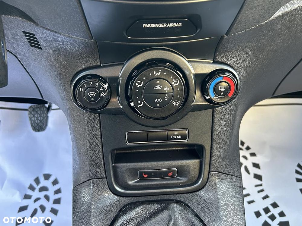 Ford Fiesta - 31