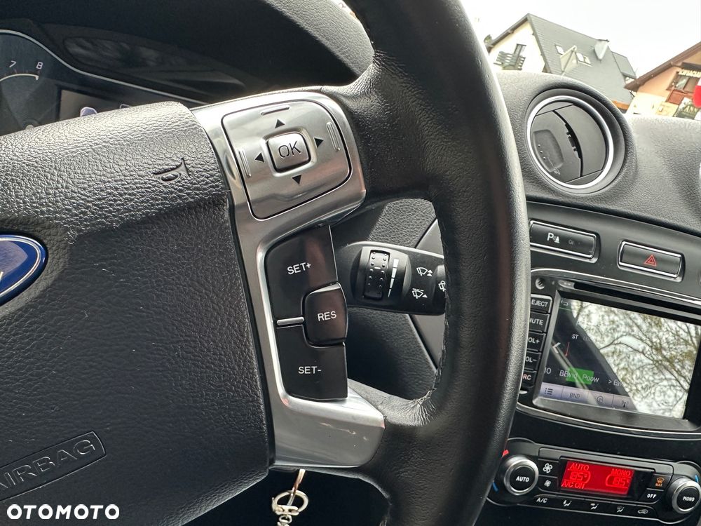 Ford Mondeo 2.0 EcoBoost Titanium X - 32