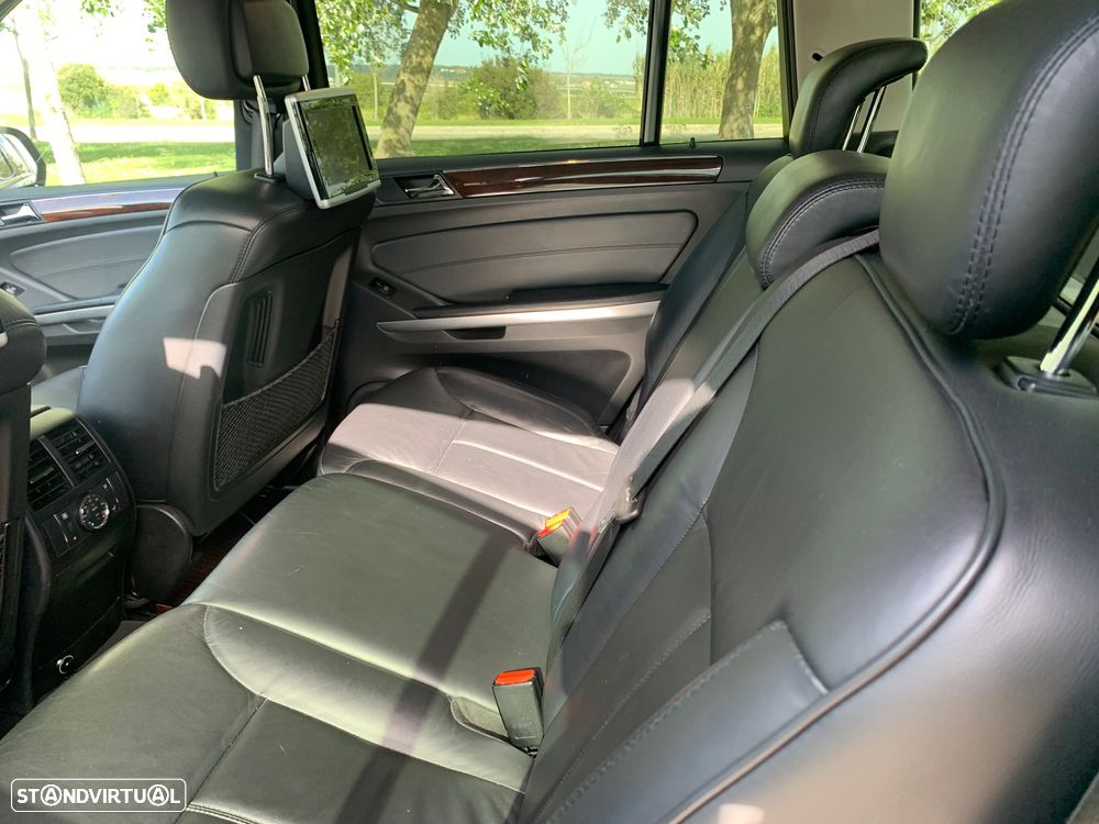 Mercedes-Benz GL 350 CDI BlueEfficiency - 11