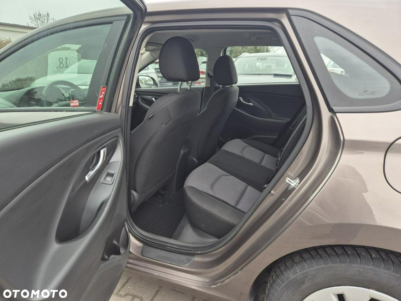 Hyundai i30 - 12