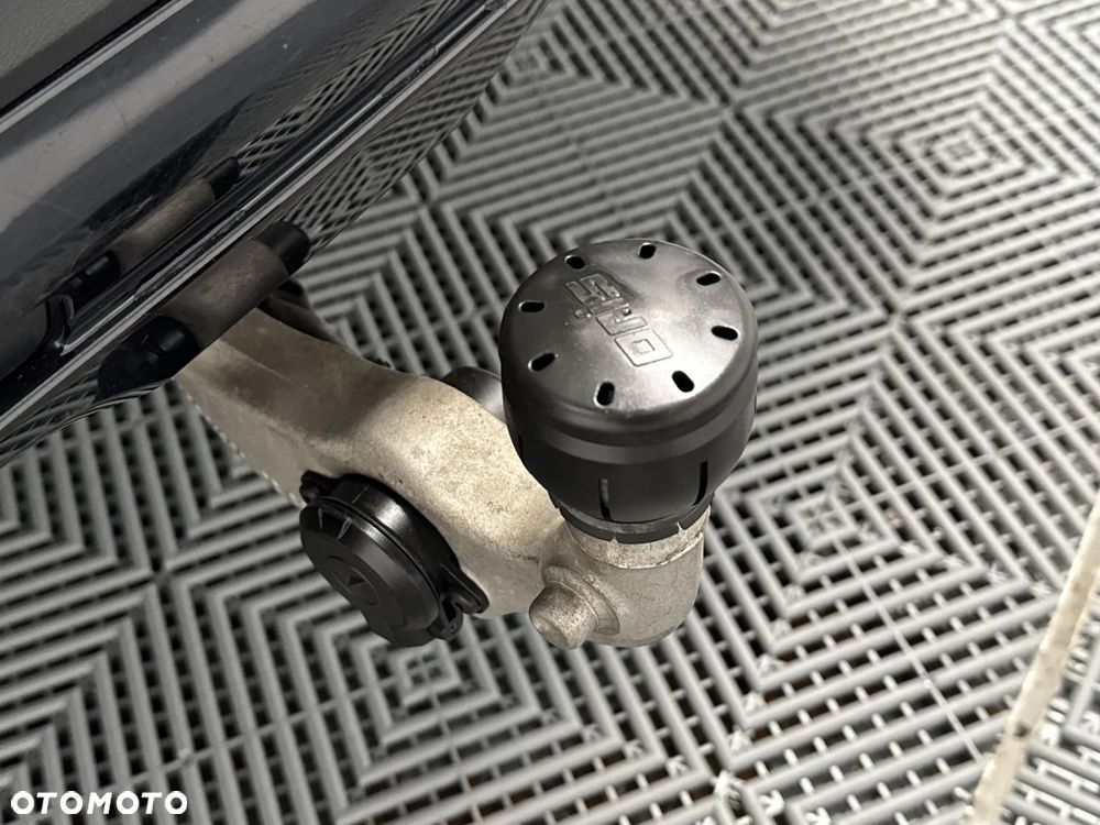 Mercedes-Benz GLC 220 d mHEV 4-Matic AMG Line - 26